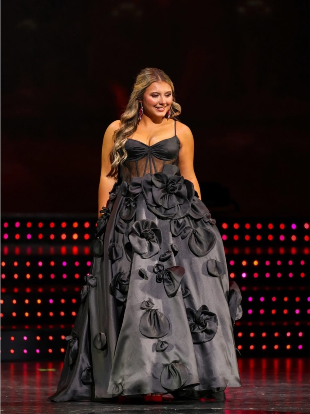 Pageant/Prom Gown - Picture 1 of 3